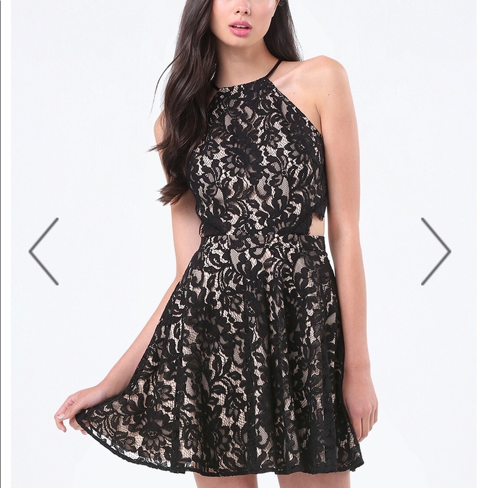 🚫🚫SOLD🚫🚫Brand new BEBE lace dress wt tags !